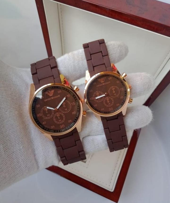 Beautiful Analogue Watch for Couple
